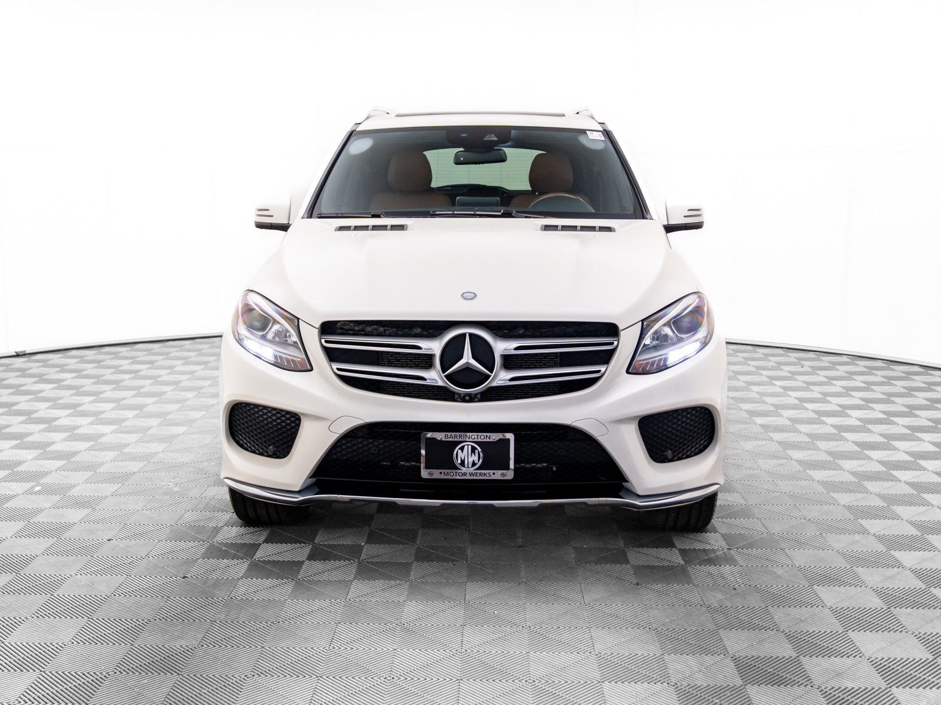 Used 2017 Mercedes-Benz GLE 400 4MATIC image 9