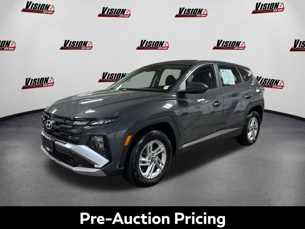 Certified 2025 Hyundai Tucson SE