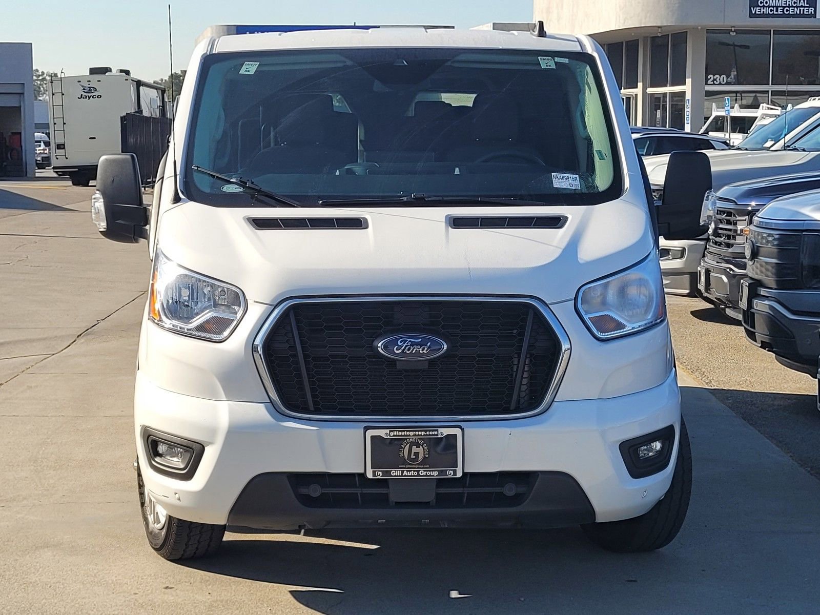 Used 2022 Ford Transit 350 XLT image 2