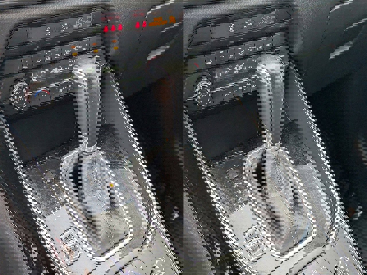 Used 2022 MAZDA CX-9 Touring image 27