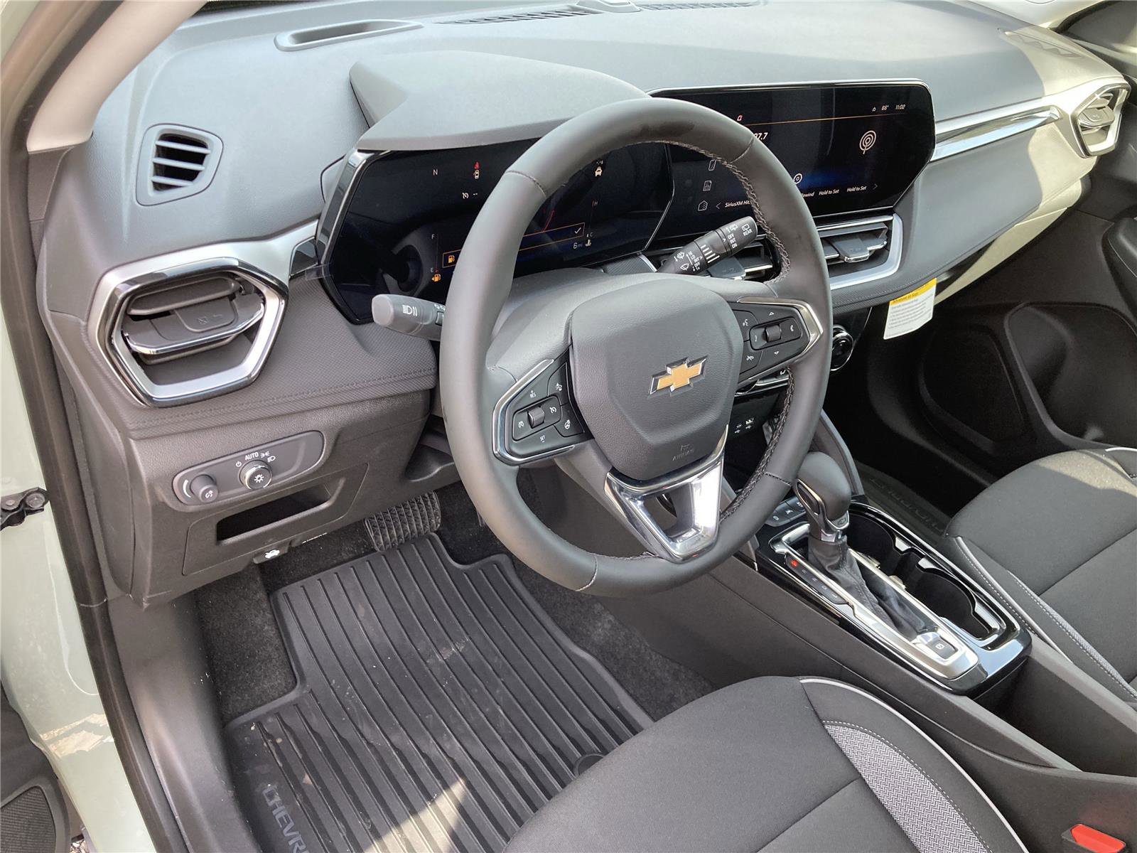 New 2026 Chevrolet TrailBlazer LT w/ Convenience Package image 13