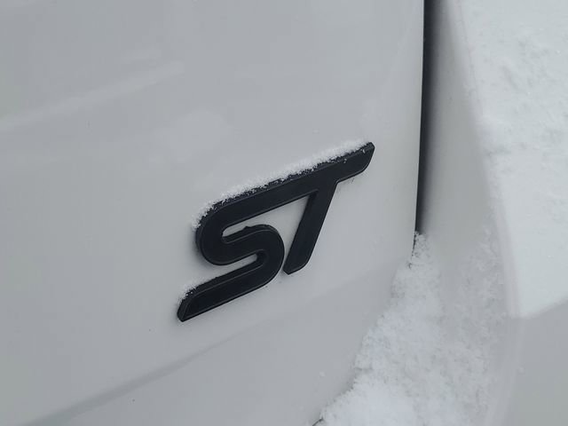 Used 2025 Ford Explorer ST image 10