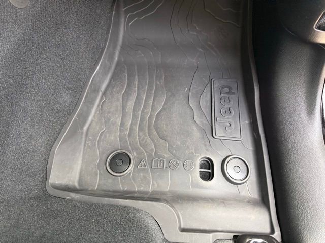 Used 2024 Jeep Gladiator Sport AWD/4WD image 86