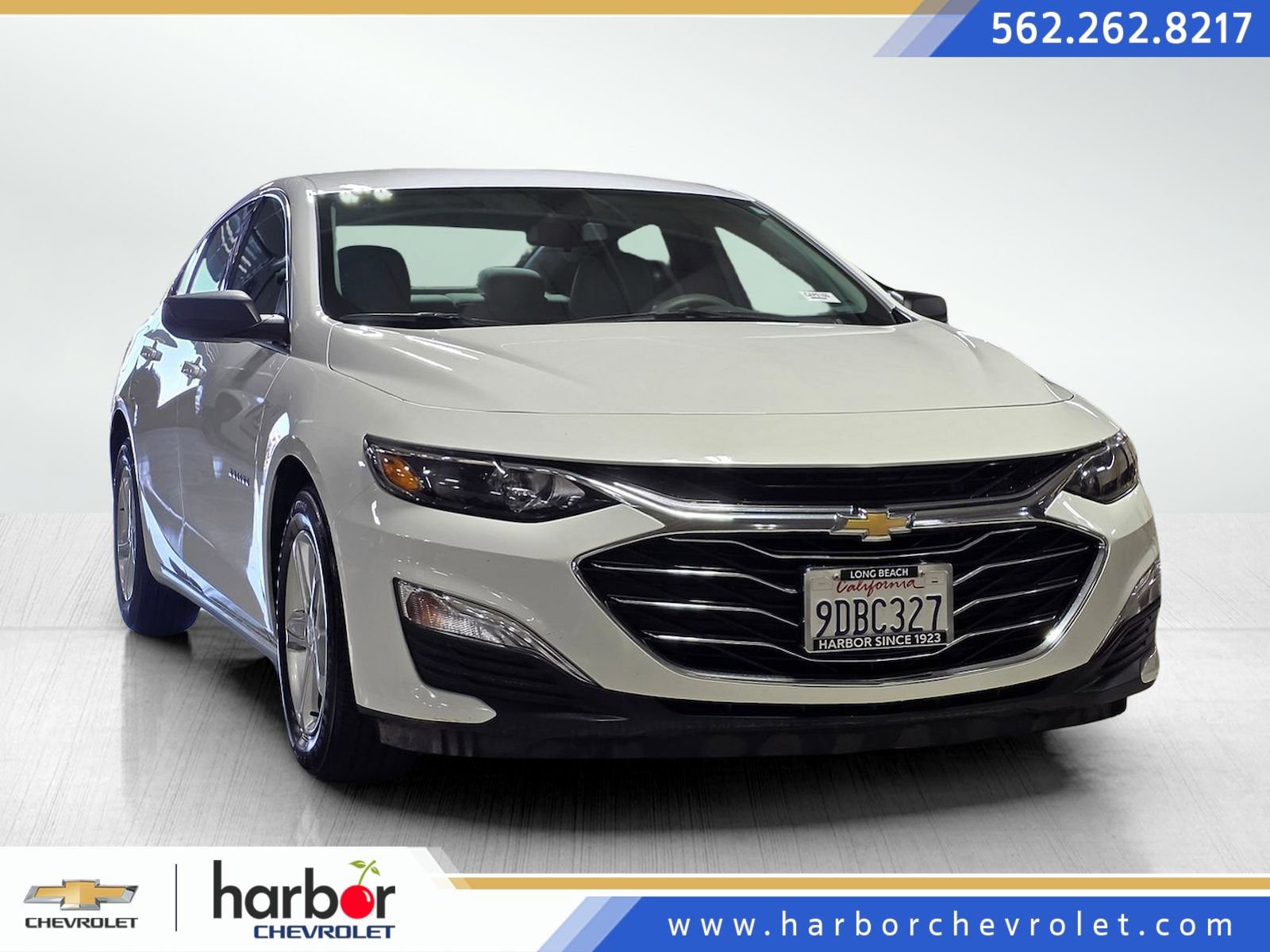 Used 2022 Chevrolet Malibu LS FWD image 1