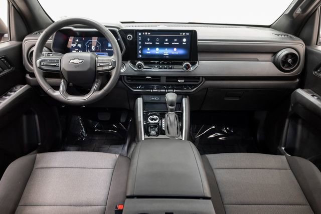 Used 2025 Chevrolet Colorado W/T w/ Advanced Trailering Package image 26