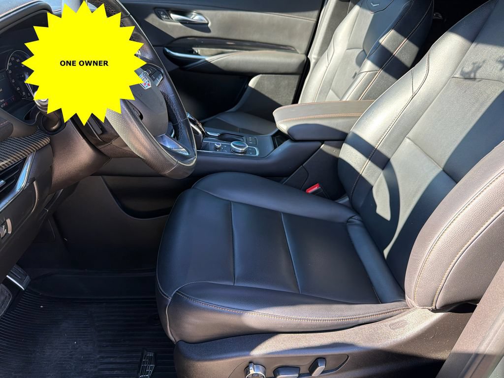 Used 2023 Cadillac XT4 Sport FWD image 17