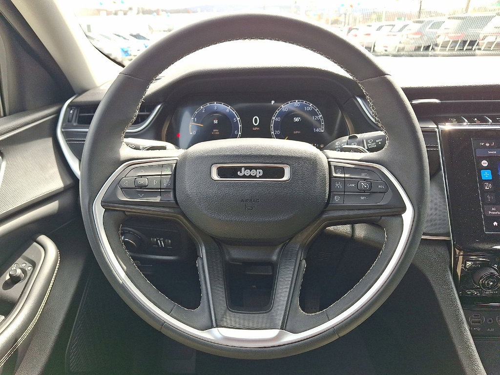 Certified 2023 Jeep Grand Cherokee Laredo w/ Luxury Tech Group I AWD/4WD image 16