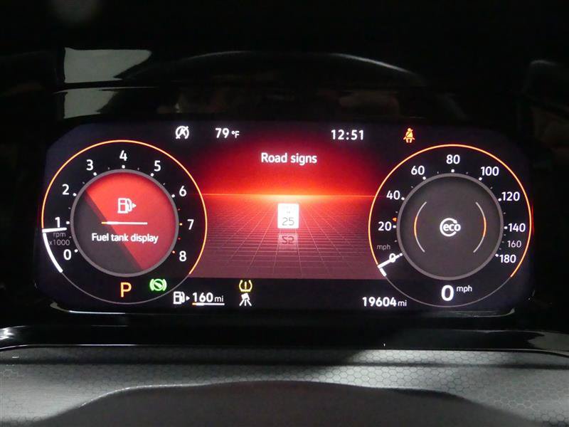 Used 2024 Volkswagen GTI SE FWD image 33
