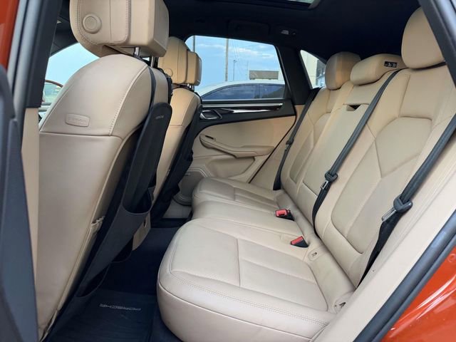 Used 2022 Porsche Macan S AWD/4WD image 13