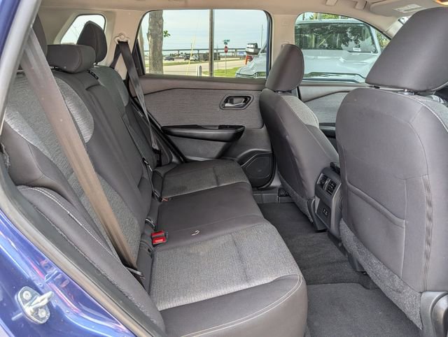 Used 2023 Nissan Rogue SV FWD image 30