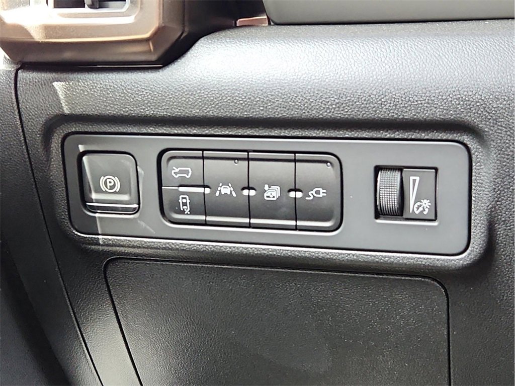 New 2025 GMC Hummer EV 2X w/ Extreme Off-Road Package image 22