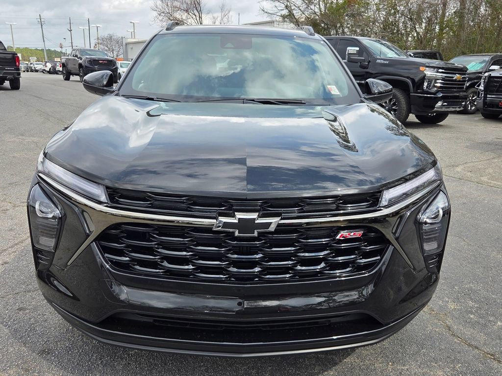 New 2026 Chevrolet Trax RS w/ Sunroof Package image 2