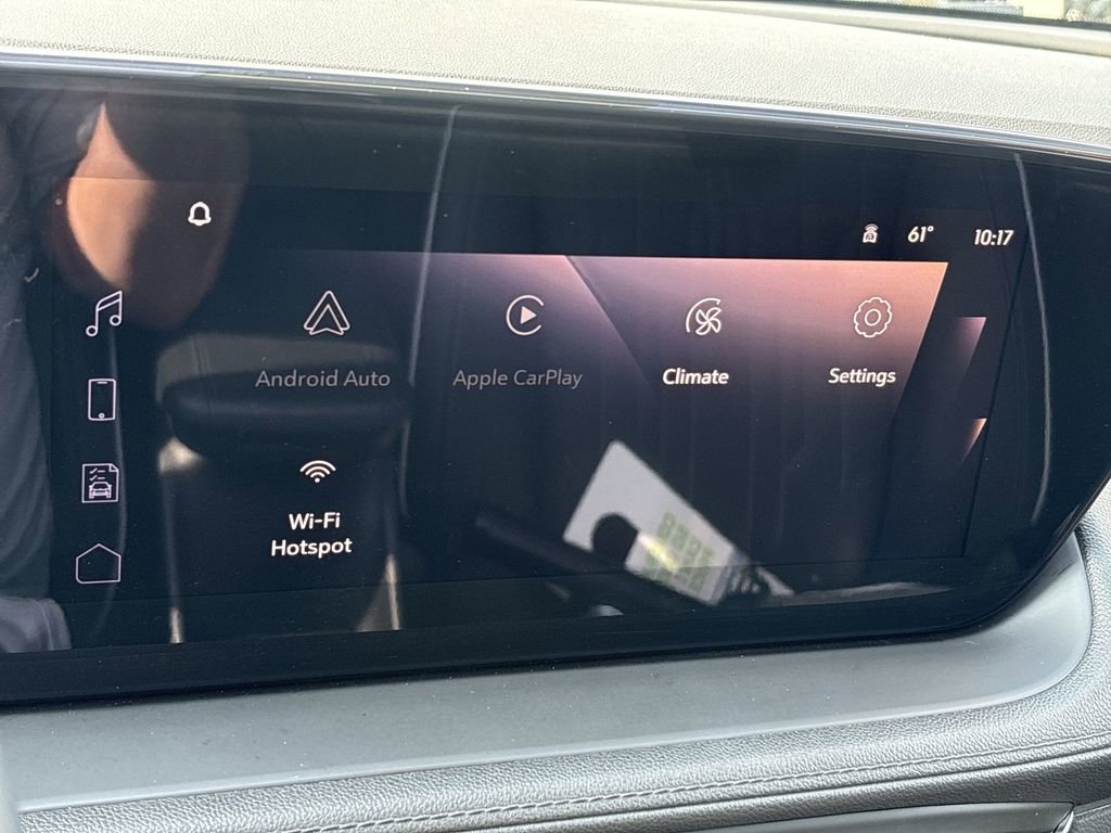 Used 2024 Buick Encore GX Avenir image 36