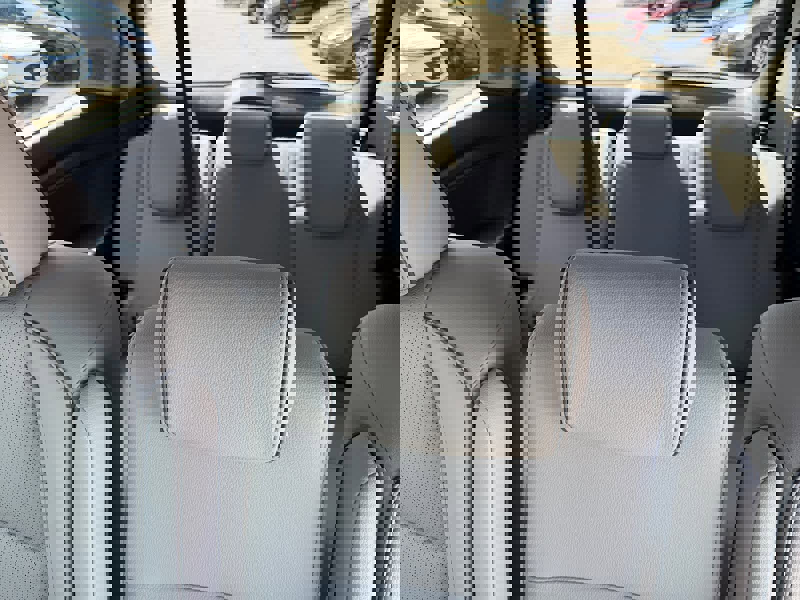 Used 2024 Honda Odyssey Elite image 25