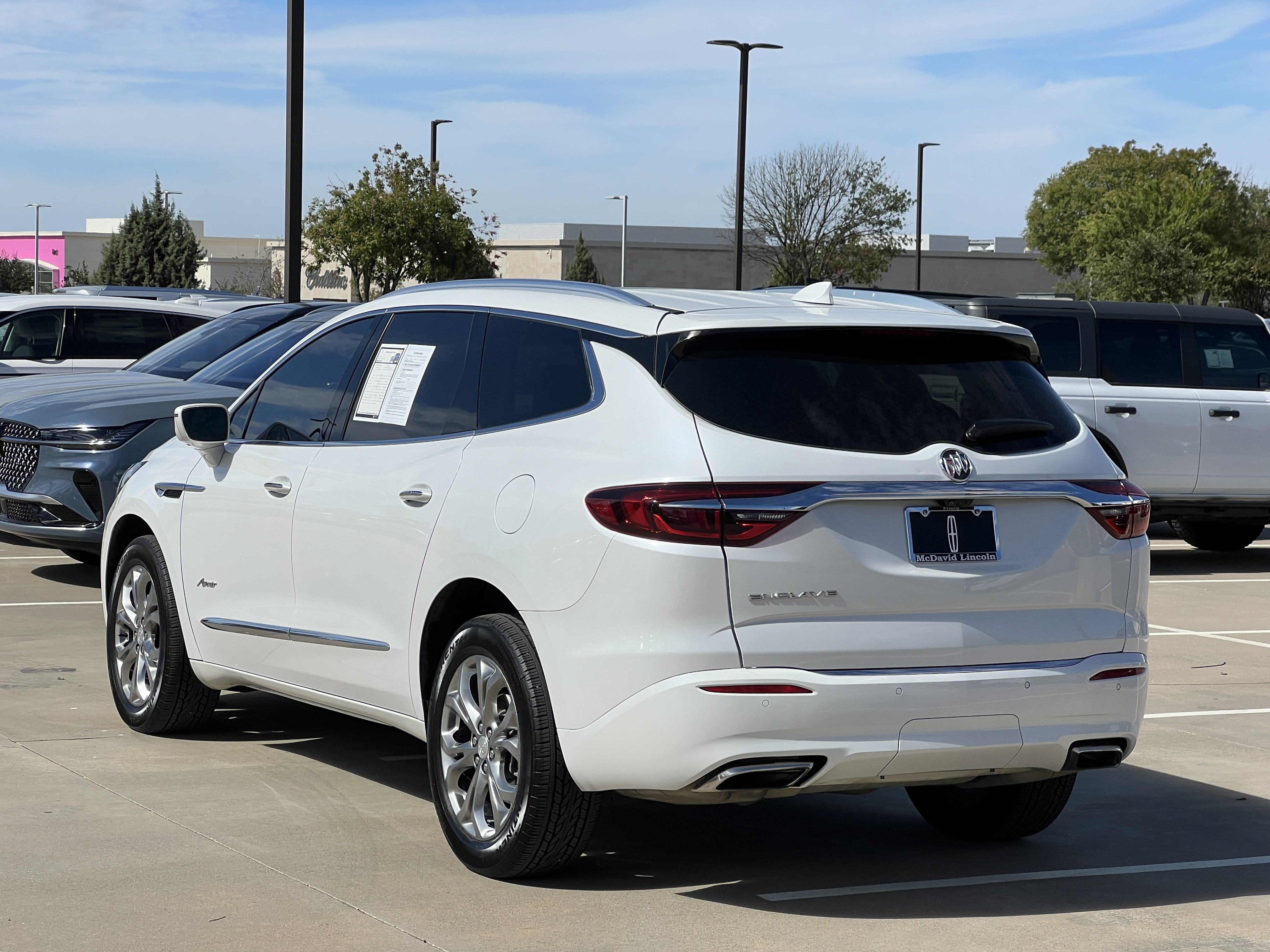 Used 2020 Buick Enclave Avenir FWD image 7