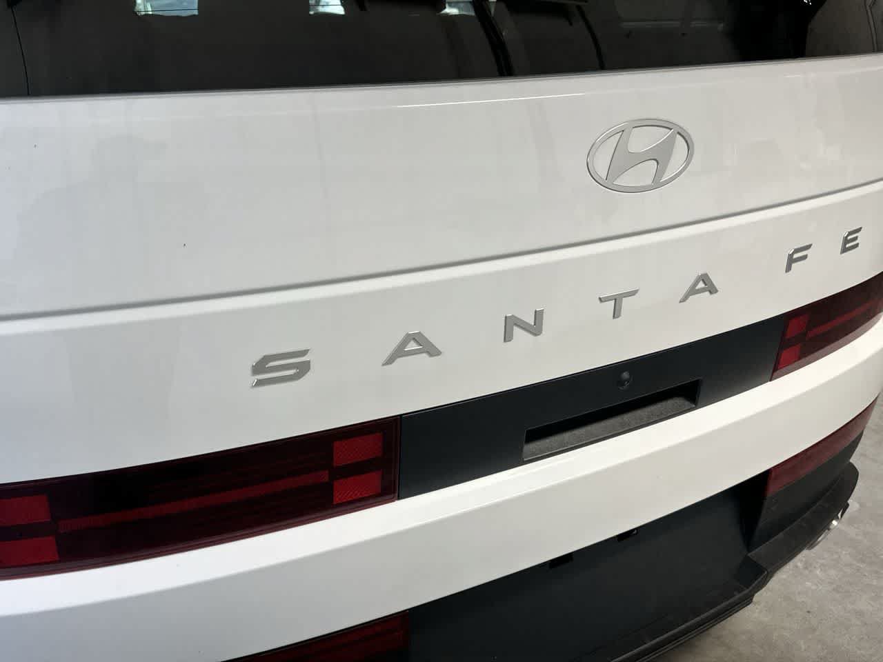 New 2027 Hyundai Santa Fe SEL FWD image 10