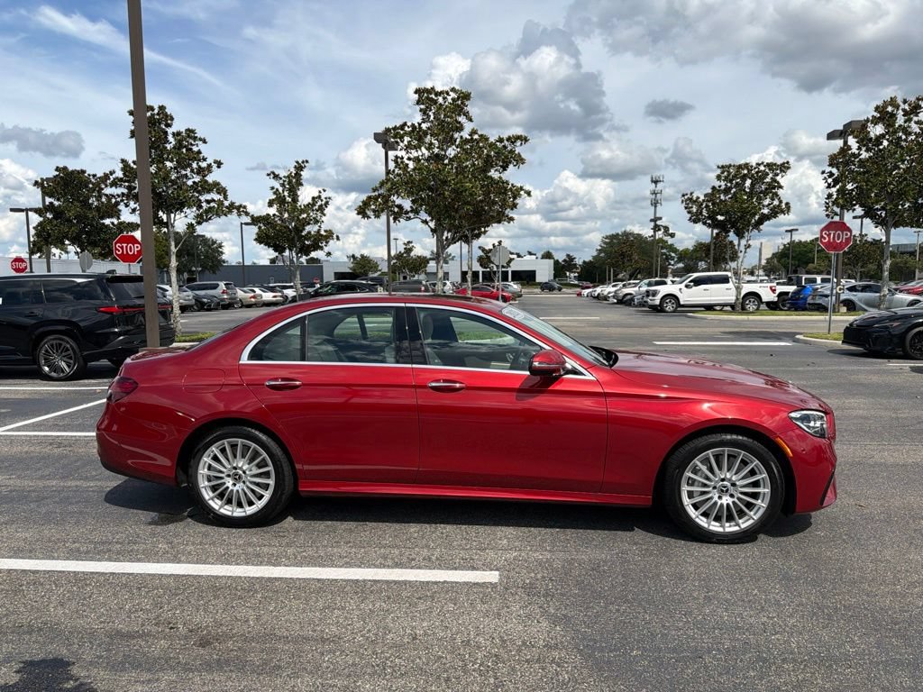 Used 2023 Mercedes-Benz E 450 4MATIC Sedan image 2
