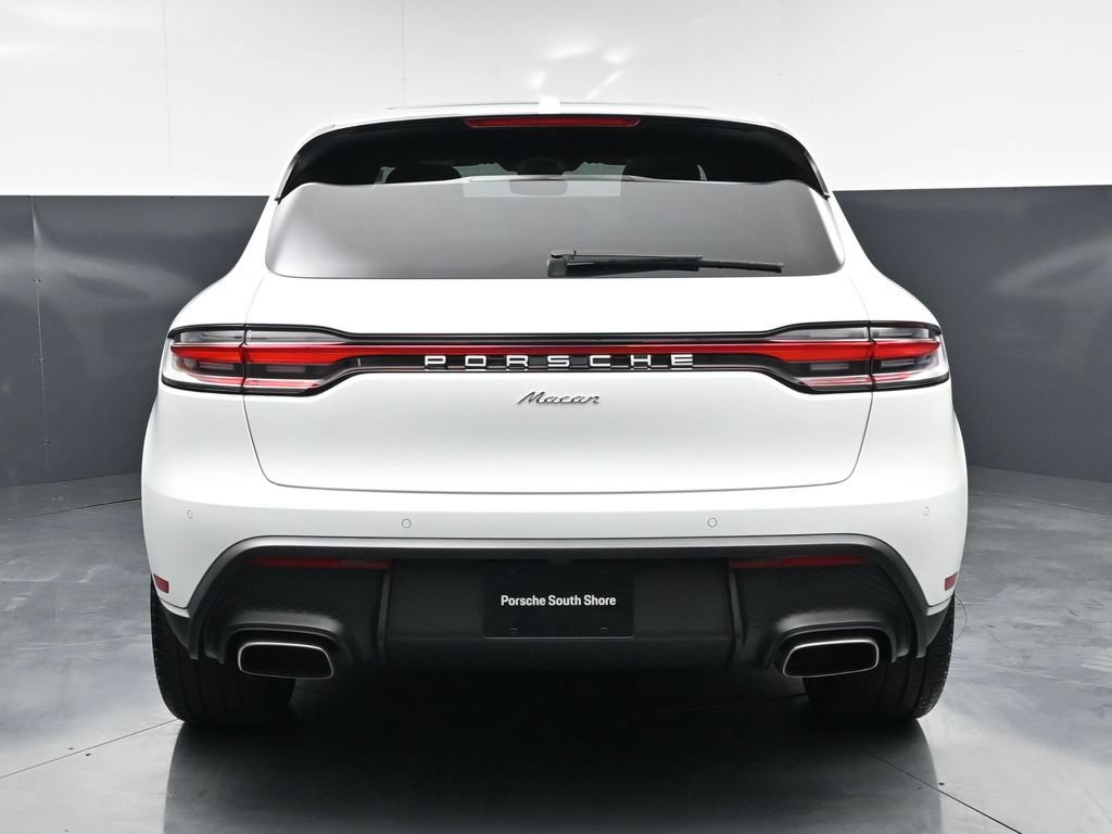 New 2026 Porsche Macan AWD/4WD image 8