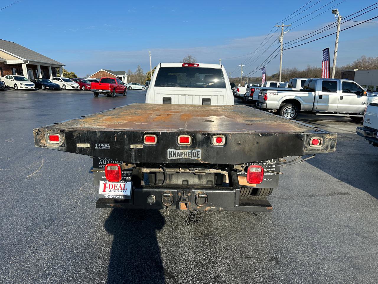 Used 2016 RAM 5500 Tradesman w/ Chrome Appearance Group image 3