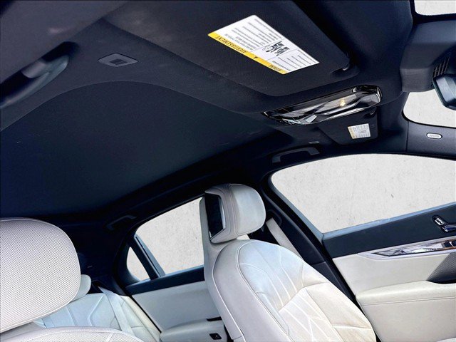 Certified 2024 BMW 740i RWD image 16