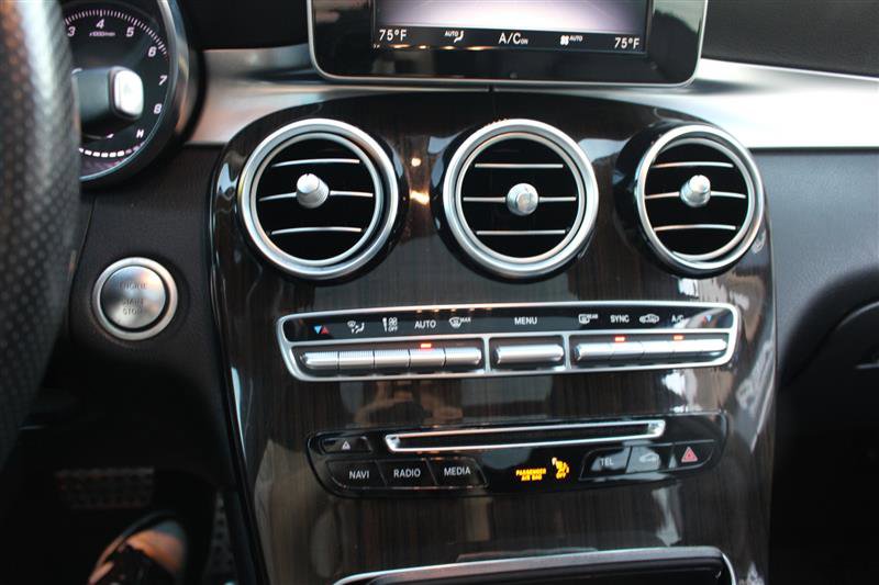 Used 2019 Mercedes-Benz GLC 300 GLC 300 image 21