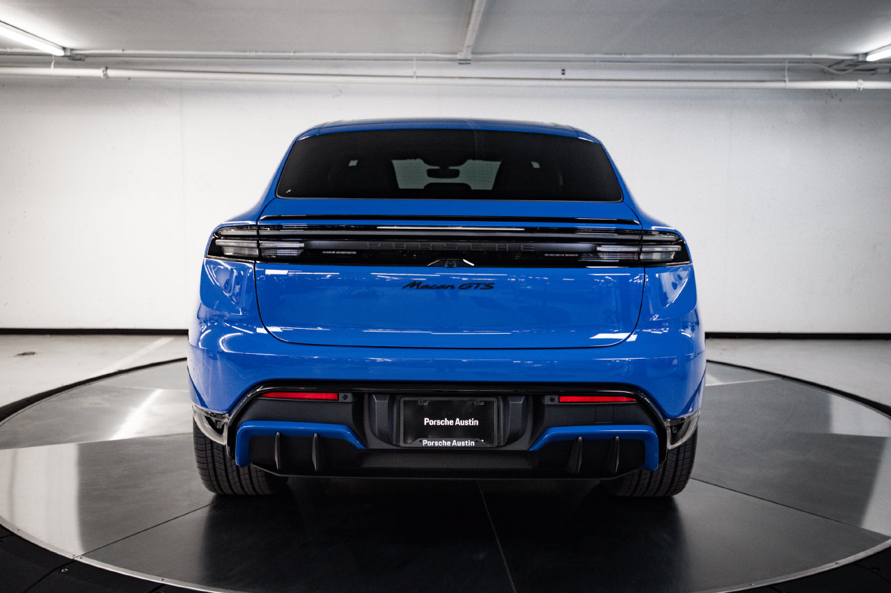 New 2026 Porsche Macan GTS Electric AWD/4WD image 6
