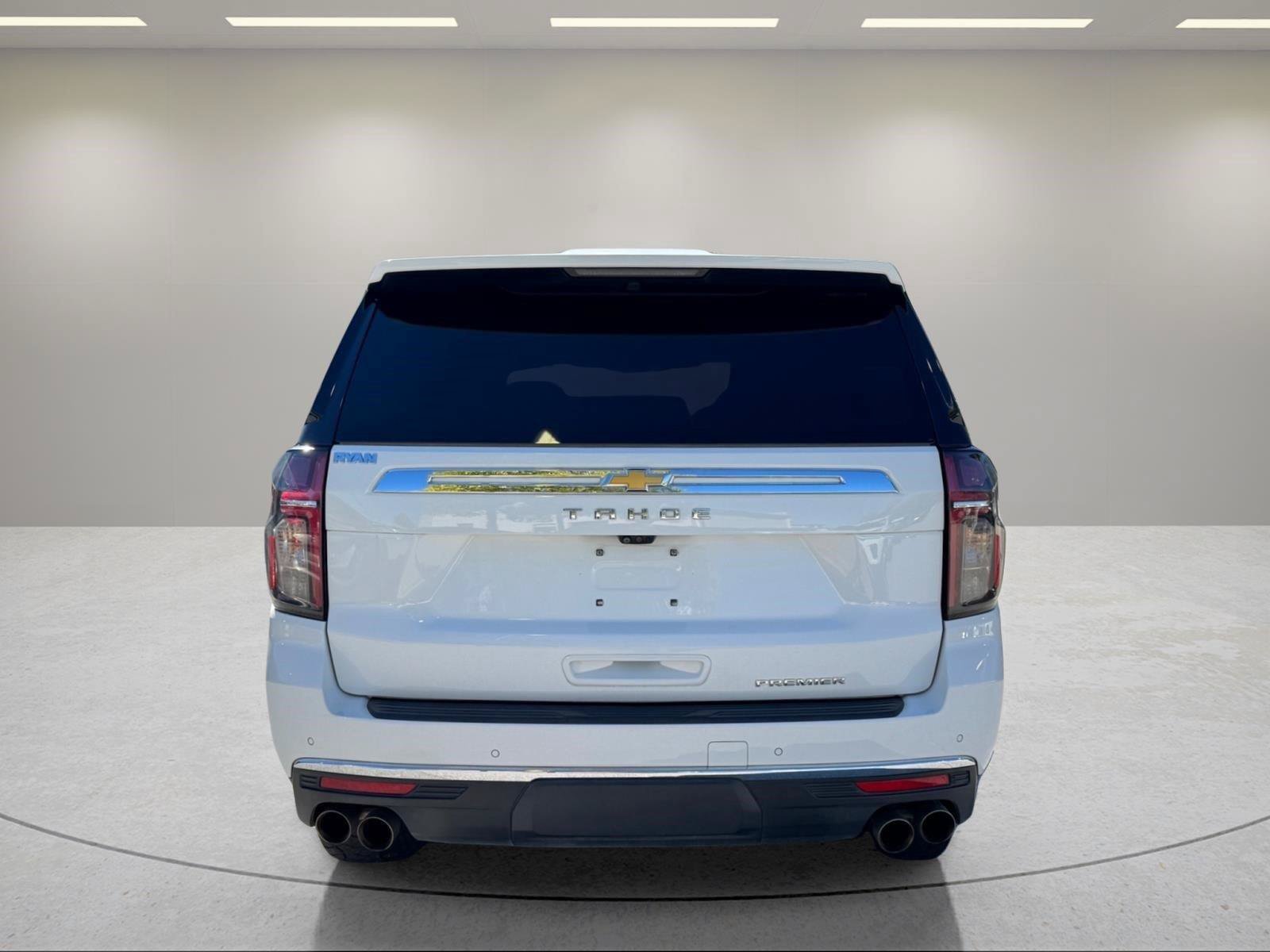 Used 2023 Chevrolet Tahoe Premier AWD/4WD image 4