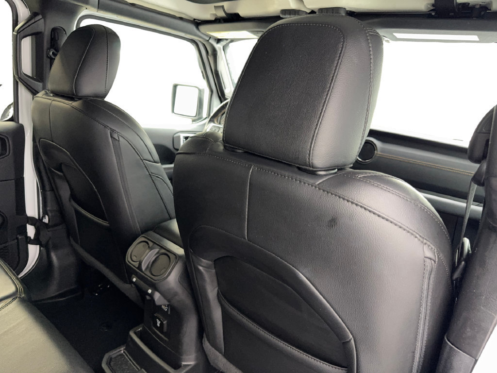 Used 2022 Jeep Wrangler Unlimited Sahara AWD/4WD image 42