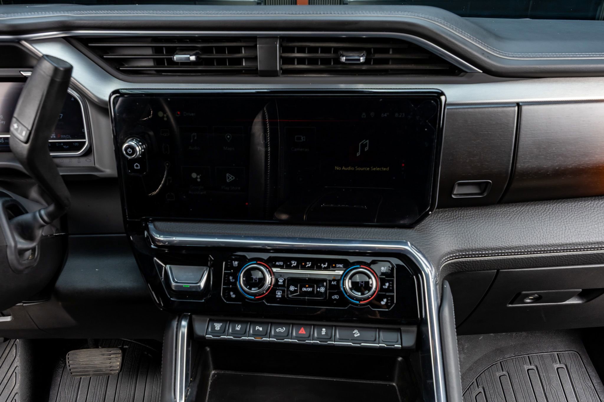 Used 2024 GMC Sierra 2500 Denali w/ Denali Reserve Package image 24