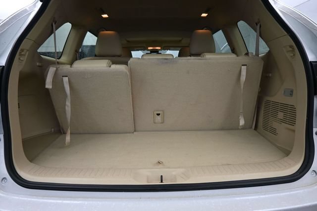 Used 2018 Toyota Highlander XLE FWD image 16