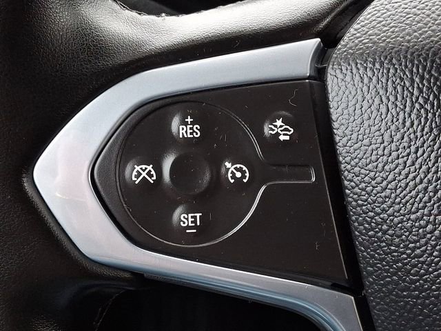 Used 2023 Chevrolet Traverse LT image 22