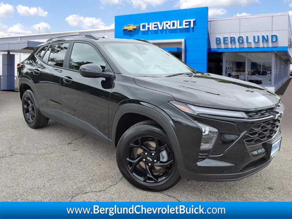Used 2026 Chevrolet Trax LT w/ Driver Confidence Package
