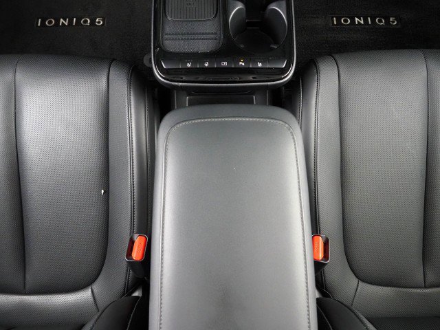 Used 2025 Hyundai Ioniq 5 SEL RWD image 23