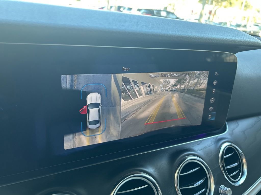 Used 2023 Mercedes-Benz E 350 Sedan w/ Premium Package image 9