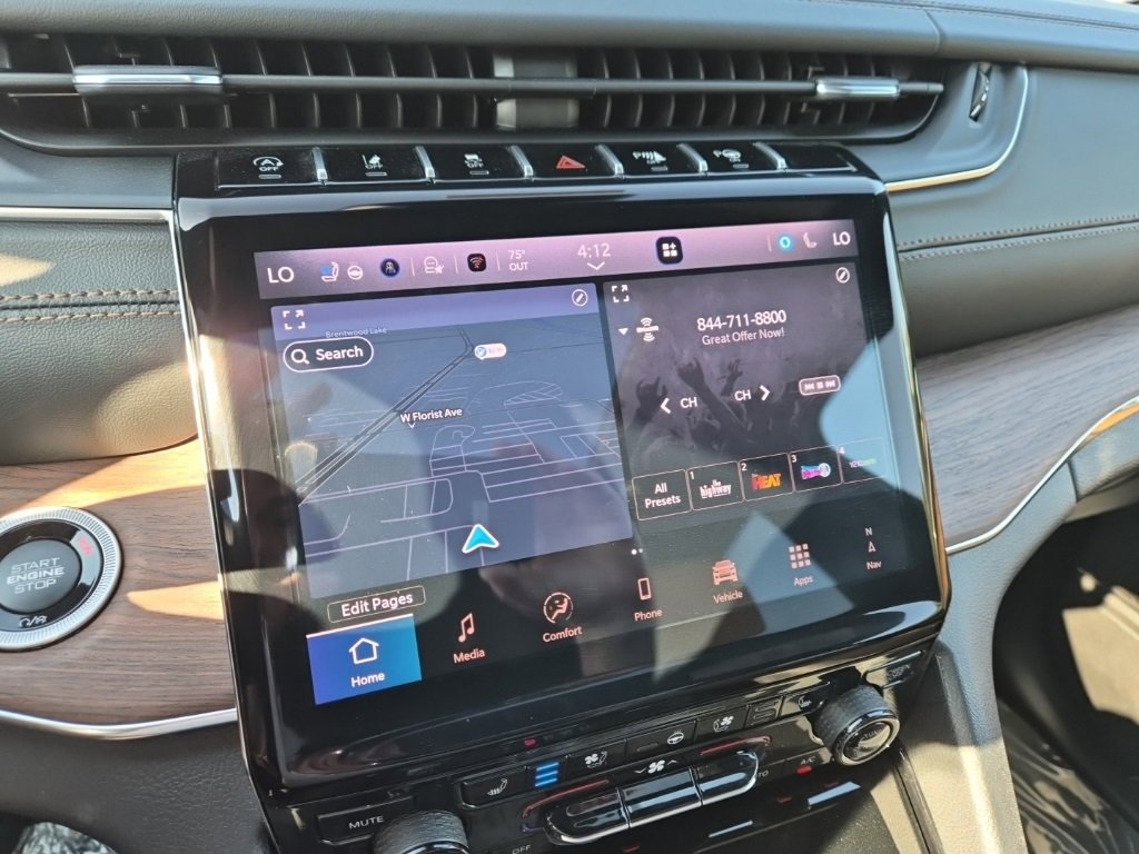 New 2025 Jeep Grand Cherokee L Summit image 41