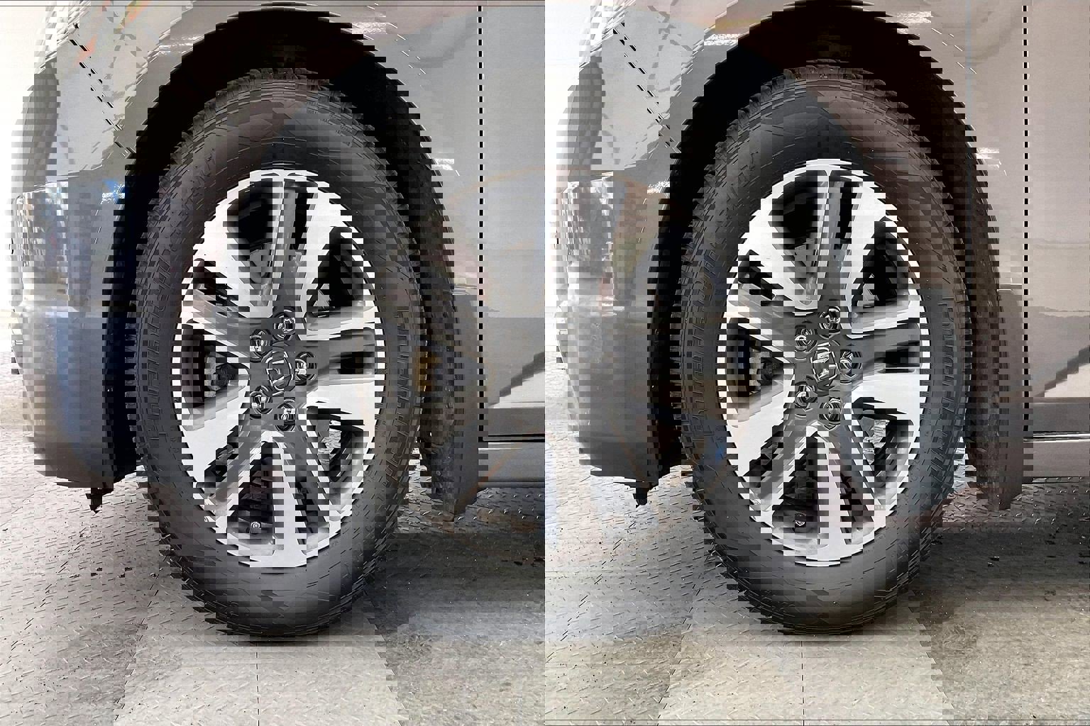 Used 2014 Honda Odyssey Touring image 8