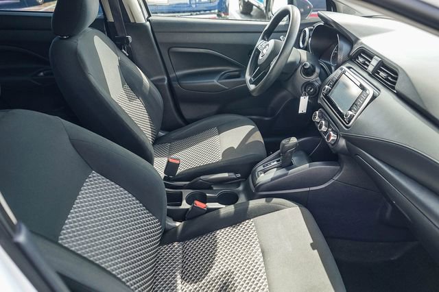 Used 2023 Nissan Versa S w/ Trunk Package image 17