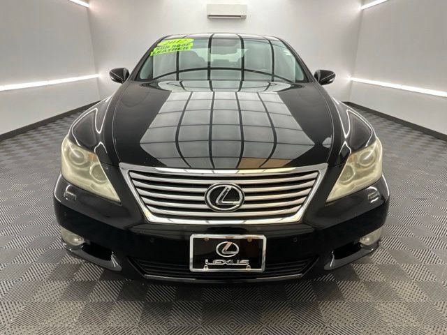 Used 2012 Lexus LS 460 w/ Comfort Pkg RWD image 2