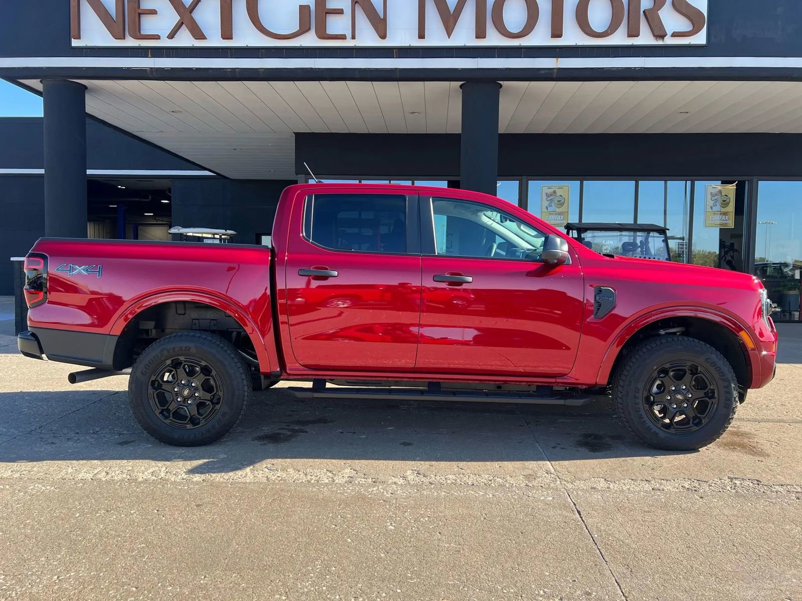 Used 2025 Ford Ranger XLT w/ Technology Package image 10