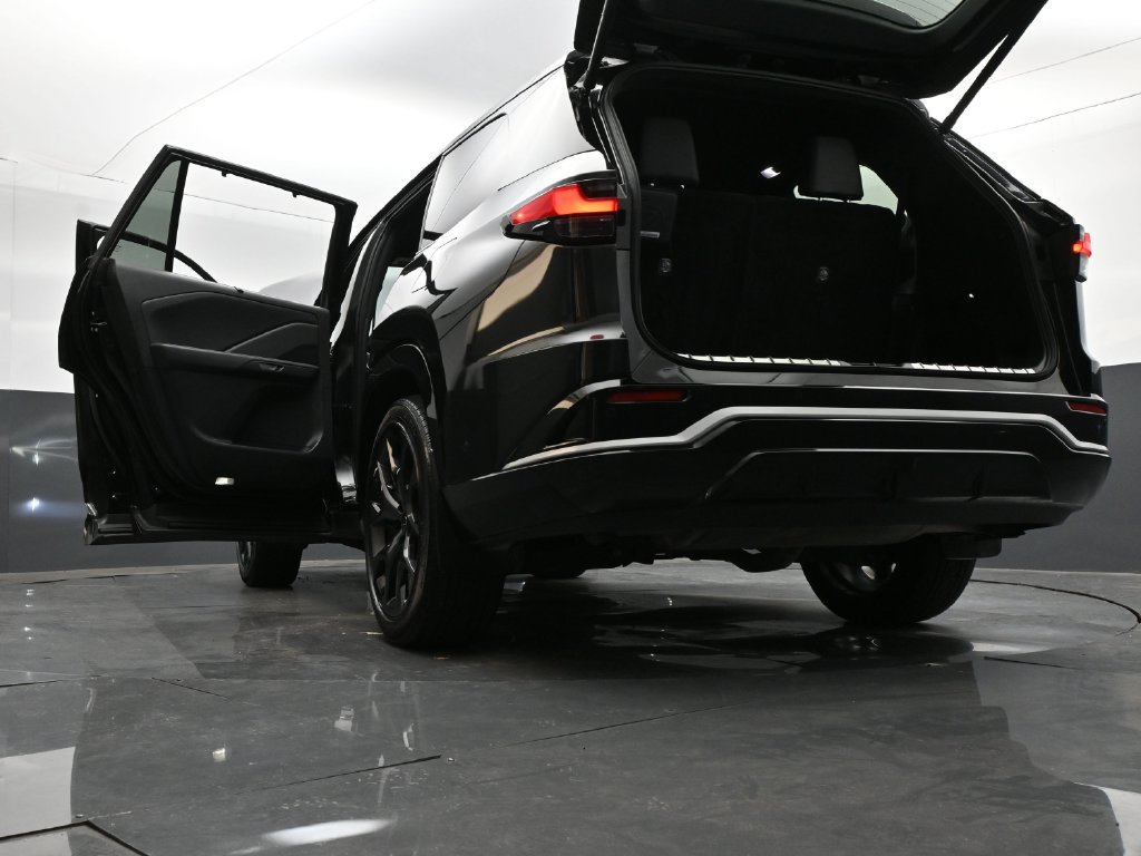 Used 2025 Lexus TX 500h AWD w/ Technology Package image 38