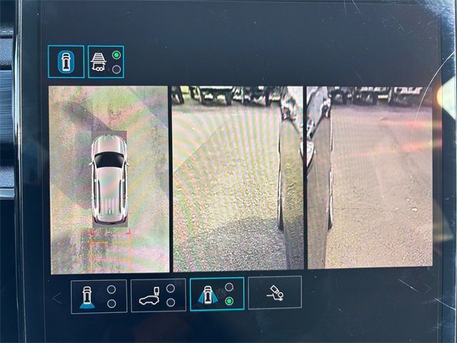 Used 2024 GMC Acadia Elevation image 26