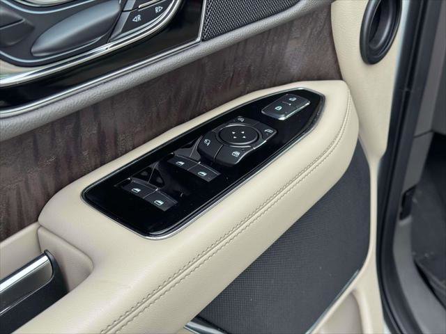 Used 2022 Lincoln Navigator L Reserve image 15