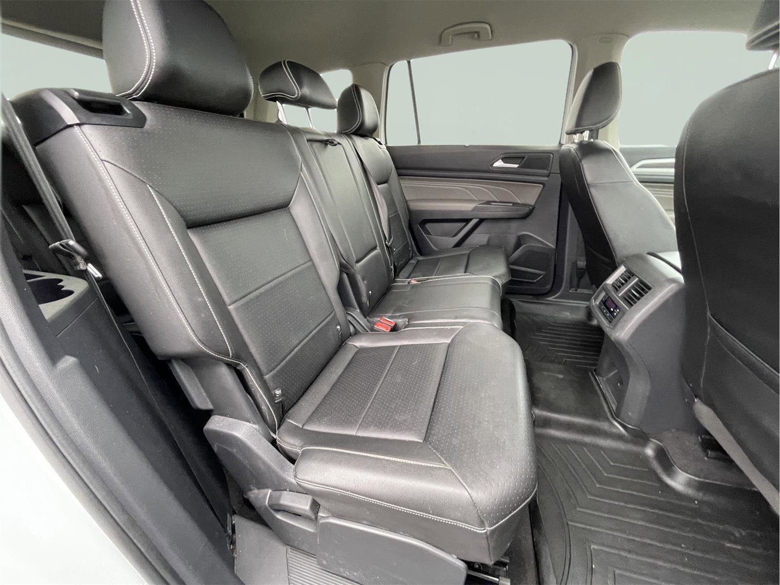 Used 2023 Volkswagen Atlas SE image 22