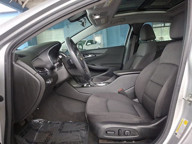 Used 2021 Chevrolet Malibu LT image 15