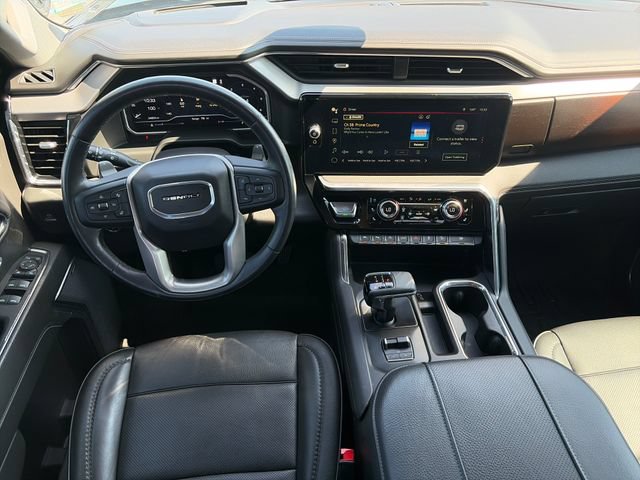 Used 2023 GMC Sierra 1500 Denali w/ Denali Reserve Package AWD/4WD image 16