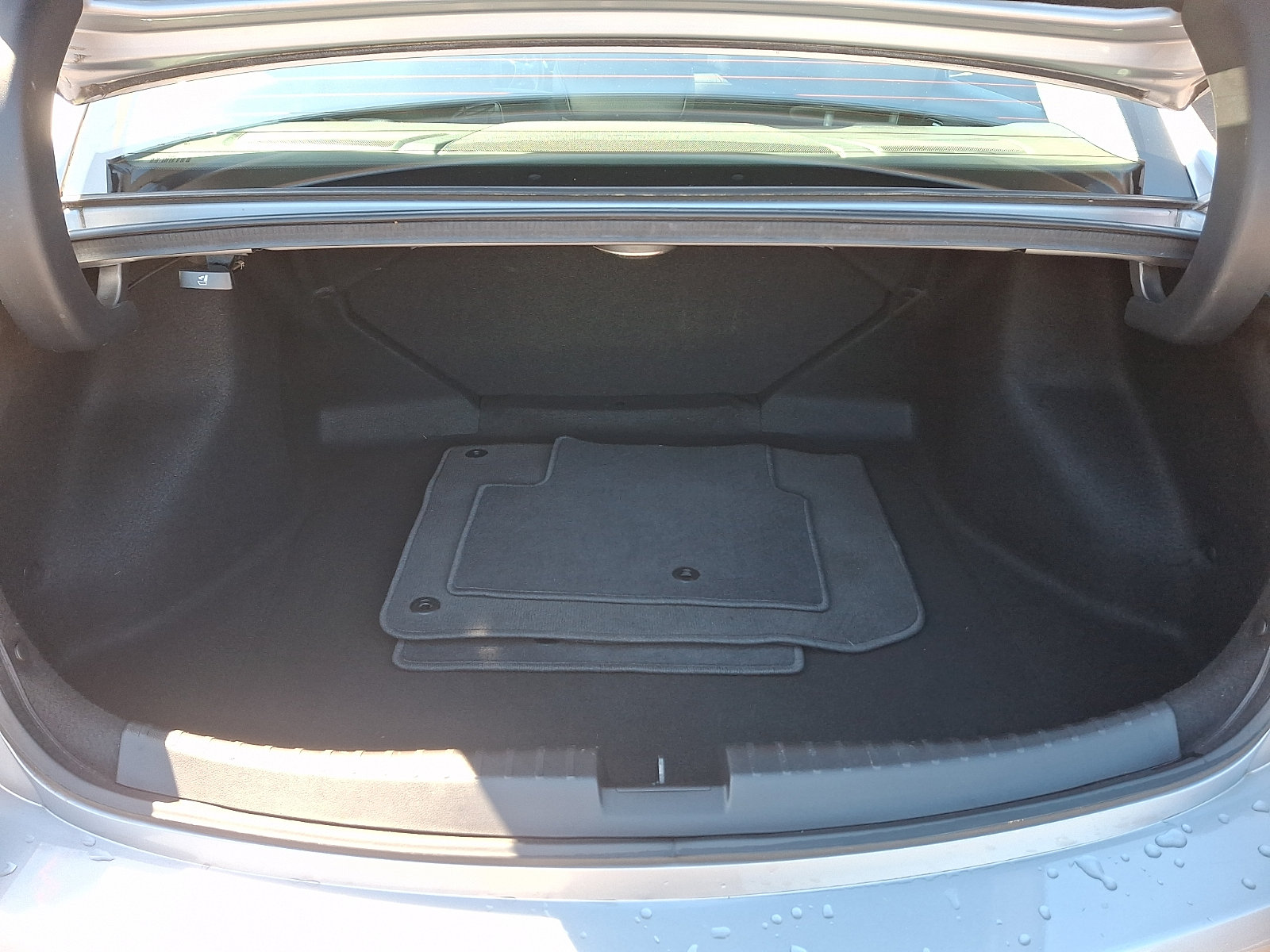 Used 2017 Acura ILX FWD image 30