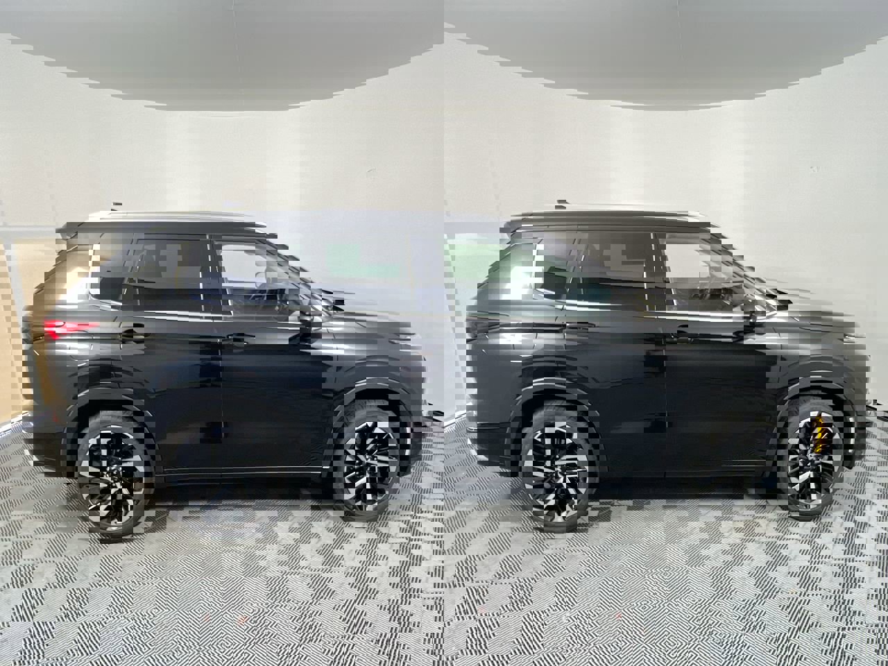 Used 2022 Mitsubishi Outlander SEL AWD/4WD image 2