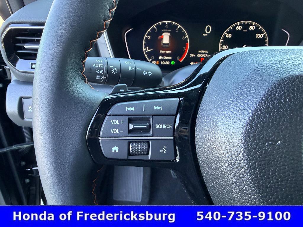 Certified 2025 Honda Pilot Sport image 33