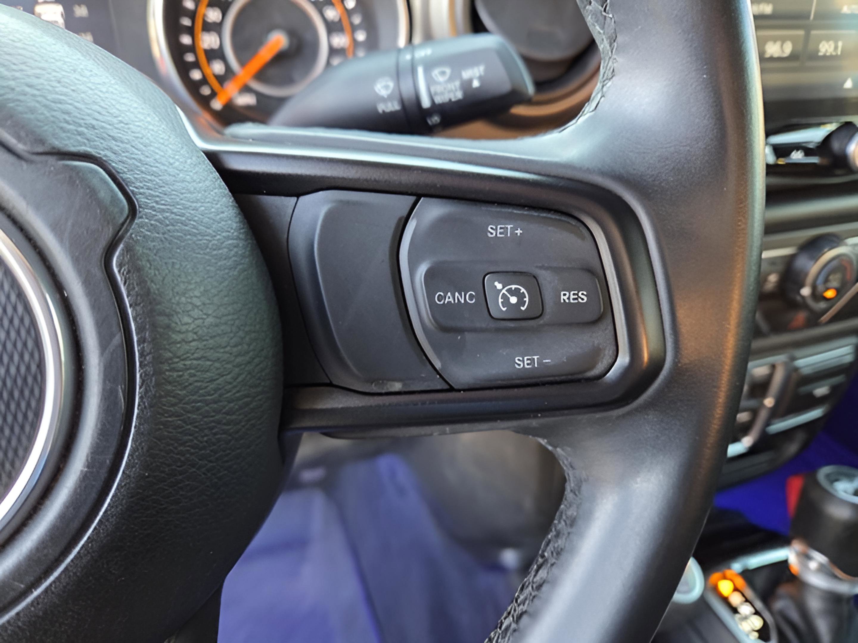 Used 2018 Jeep Wrangler Unlimited Sport S image 12