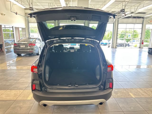 Used 2023 Ford Escape Active AWD/4WD image 26